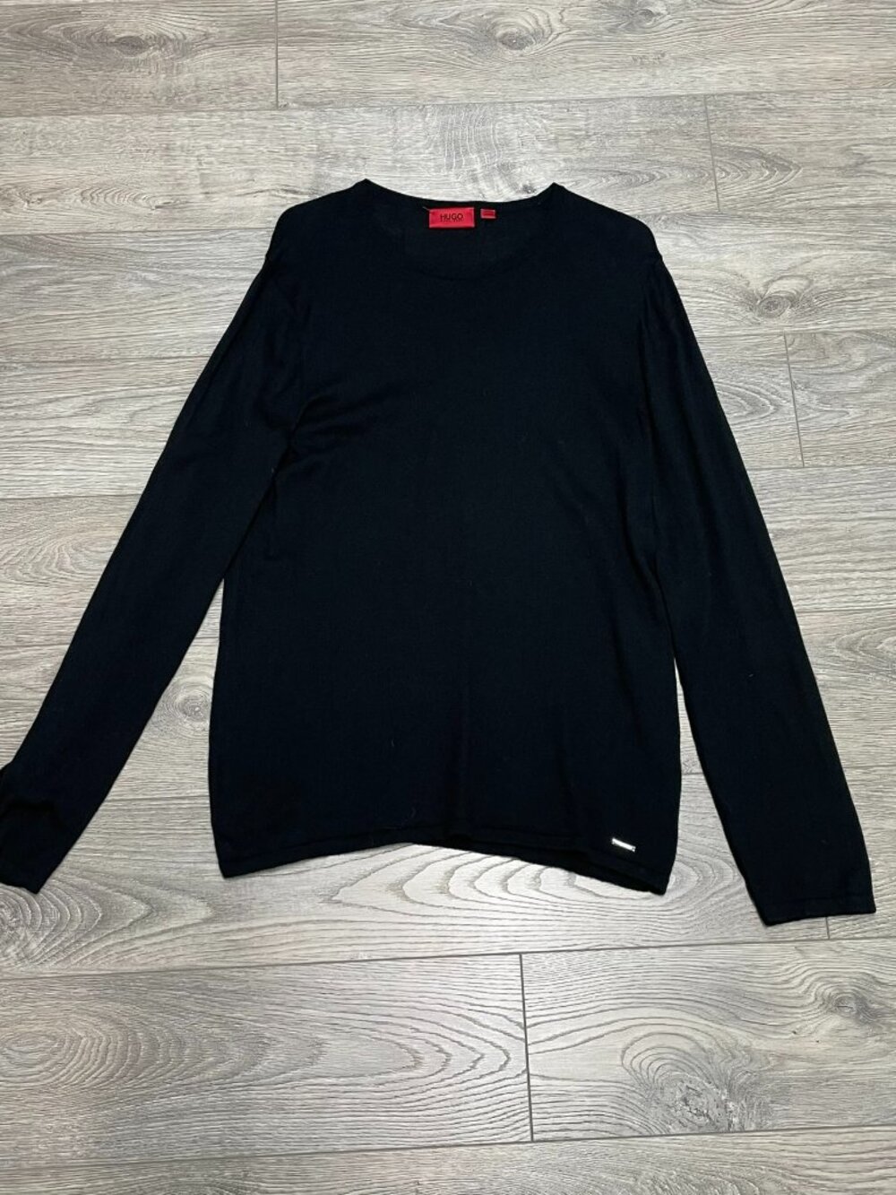 HUGO Hugo Boss Black Long Sleeve Knit shirt  Crewneck Size M